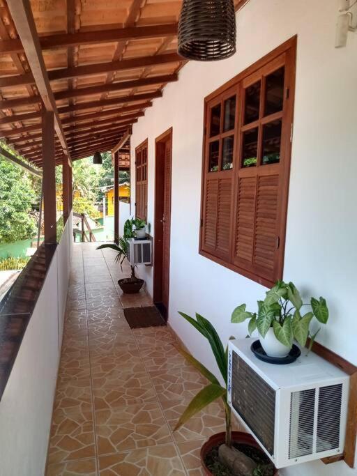 Suites Casa Azul-Vila Do Abraao- Conforto, Limpeza, Otima Localizacao Exterior foto